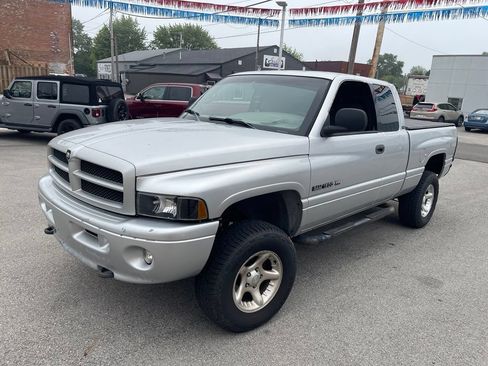 Used 2001 Dodge Ram 1500 Truck 4x4 Quad Cab image 8