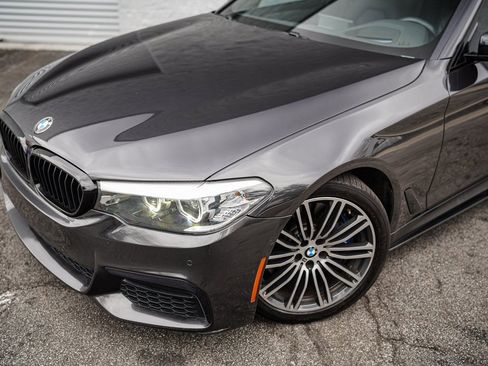 Used 2019 BMW 540i xDrive w/ M Sport Package image 2