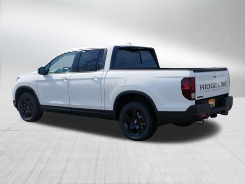 New 2026 Honda Ridgeline Black Edition image 5