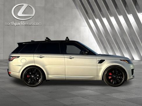 Used 2022 Land Rover Range Rover Sport HST image 4