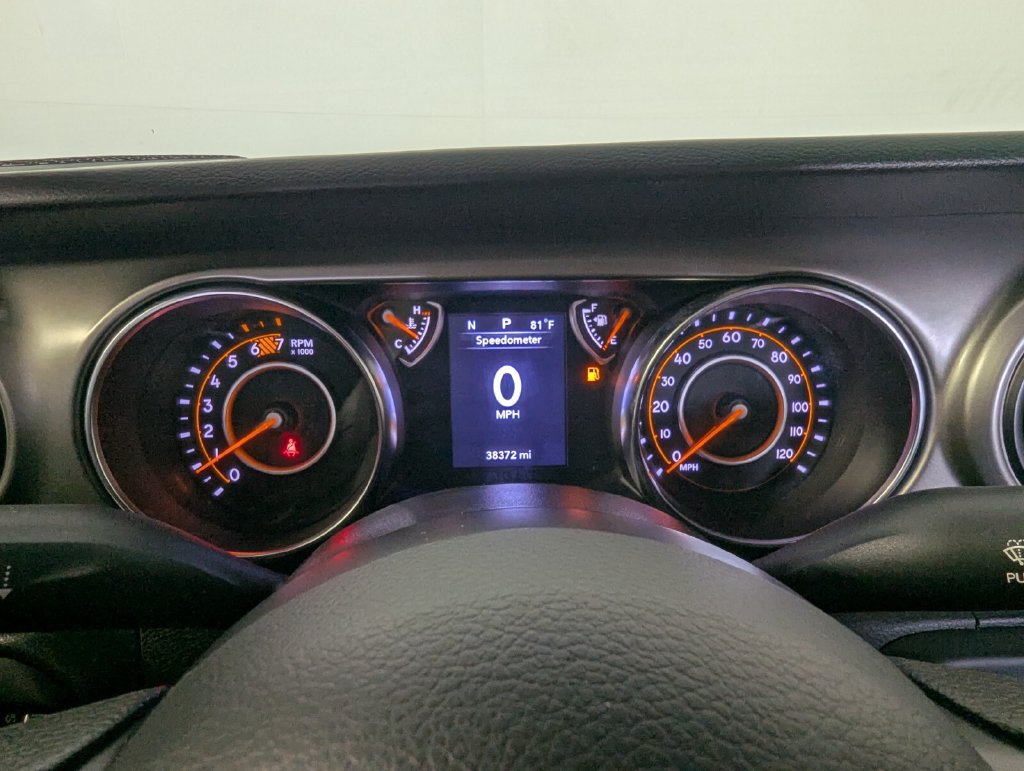 Used 2022 Jeep Wrangler Sport AWD/4WD image 15