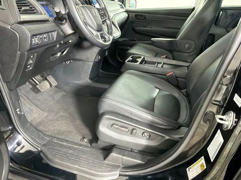 Used 2023 Honda Odyssey EX-L image 10