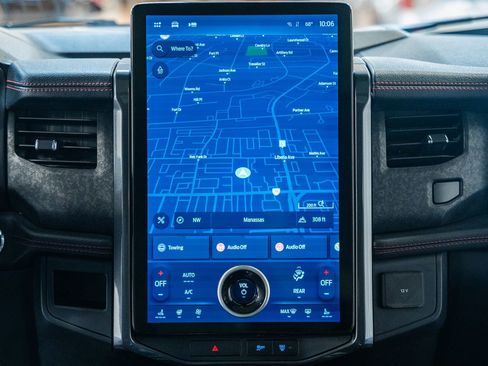 Used 2022 Ford Expedition Max Limited image 31