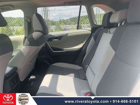 Certified 2023 Toyota RAV4 XLE w/ Convenience Package AWD/4WD image 12