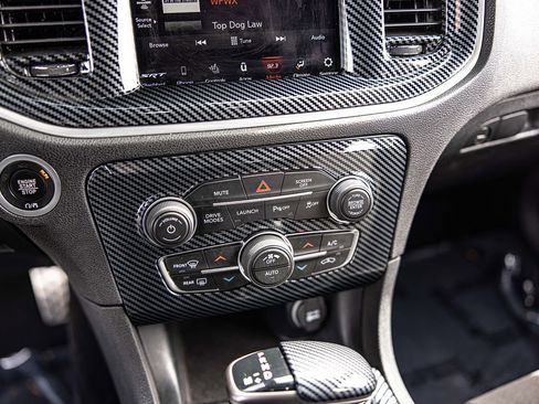 Used 2022 Dodge Charger Scat Pack RWD image 27