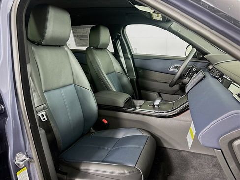 New 2026 Land Rover Range Rover Velar Dynamic SE image 26