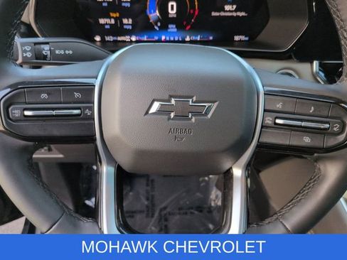 Certified 2024 Chevrolet Colorado ZR2 w/ Technology Package AWD/4WD image 12