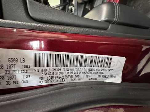 Used 2019 Jeep Grand Cherokee Altitude AWD/4WD image 30