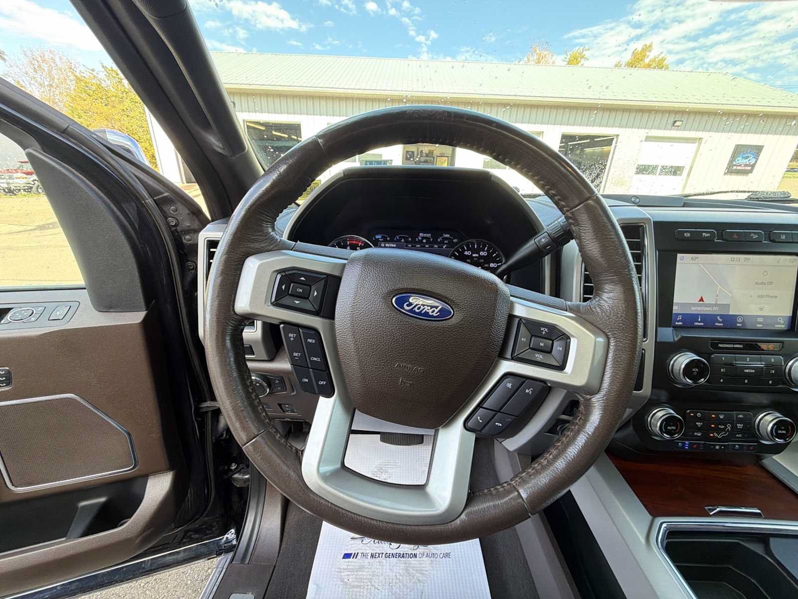 Used 2021 Ford F350 King Ranch w/ King Ranch Ultimate Package AWD/4WD image 11