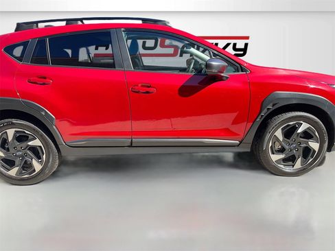 Used 2024 Subaru Crosstrek 2.5i Limited w/ Popular Package #4A image 8
