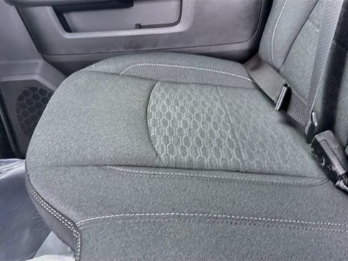 New 2026 RAM 3500 Big Horn AWD/4WD image 27