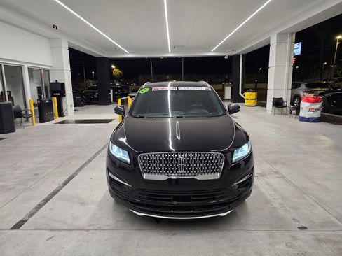 Used 2019 Lincoln MKC Premiere image 8