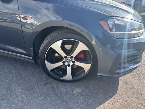 Used 2018 Volkswagen GTI S image 5