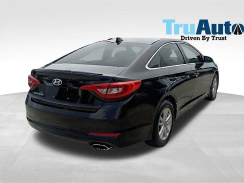 Used 2017 Hyundai Sonata SE FWD image 7