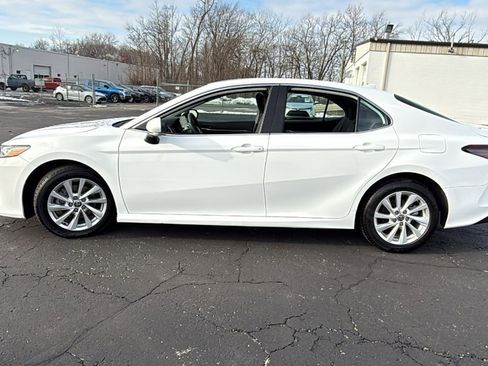 Certified 2023 Toyota Camry LE image 4