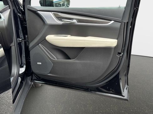 New 2026 Cadillac XT5 Sportv AWD/4WD image 10