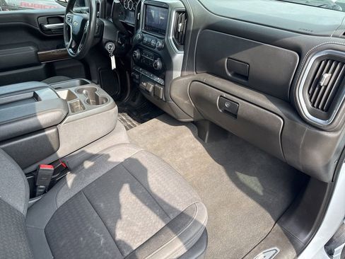 Used 2021 Chevrolet Silverado 3500 LT w/ Snow Plow Prep Package AWD/4WD image 27