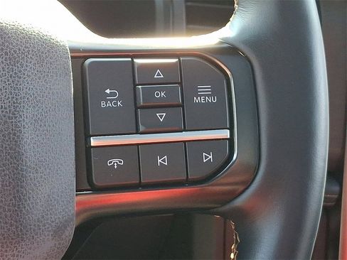 Certified 2023 Ford Expedition Platinum image 24