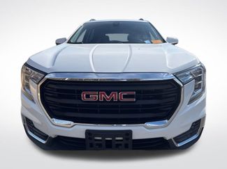 Used 2022 GMC Terrain SLE w/ Driver Convenience Package video 2