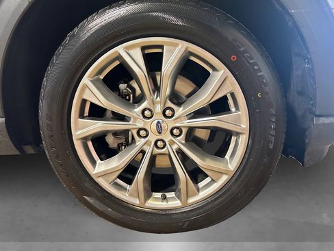 Certified 2022 Ford Explorer Limited RWD image 20