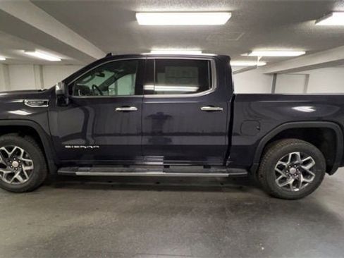 New 2026 GMC Sierra 1500 SLT w/ SLT Premium Plus Package image 5