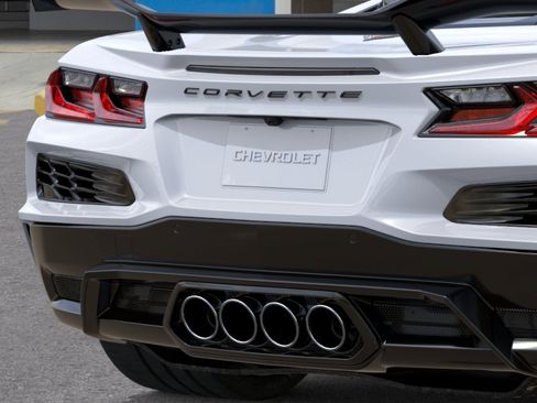 New 2026 Chevrolet Corvette Z06 w/ Z07 Performance Package RWD image 14