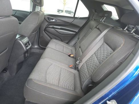 Used 2019 Chevrolet Equinox LT image 18