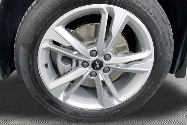 Used 2022 Audi Q3 2.0T Premium Plus w/ Premium Plus Package AWD/4WD image 31