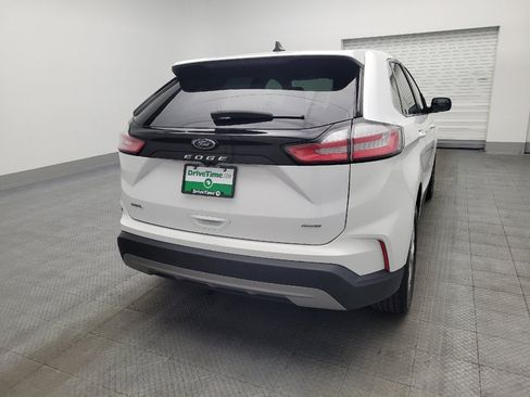 Used 2024 Ford Edge SEL image 7