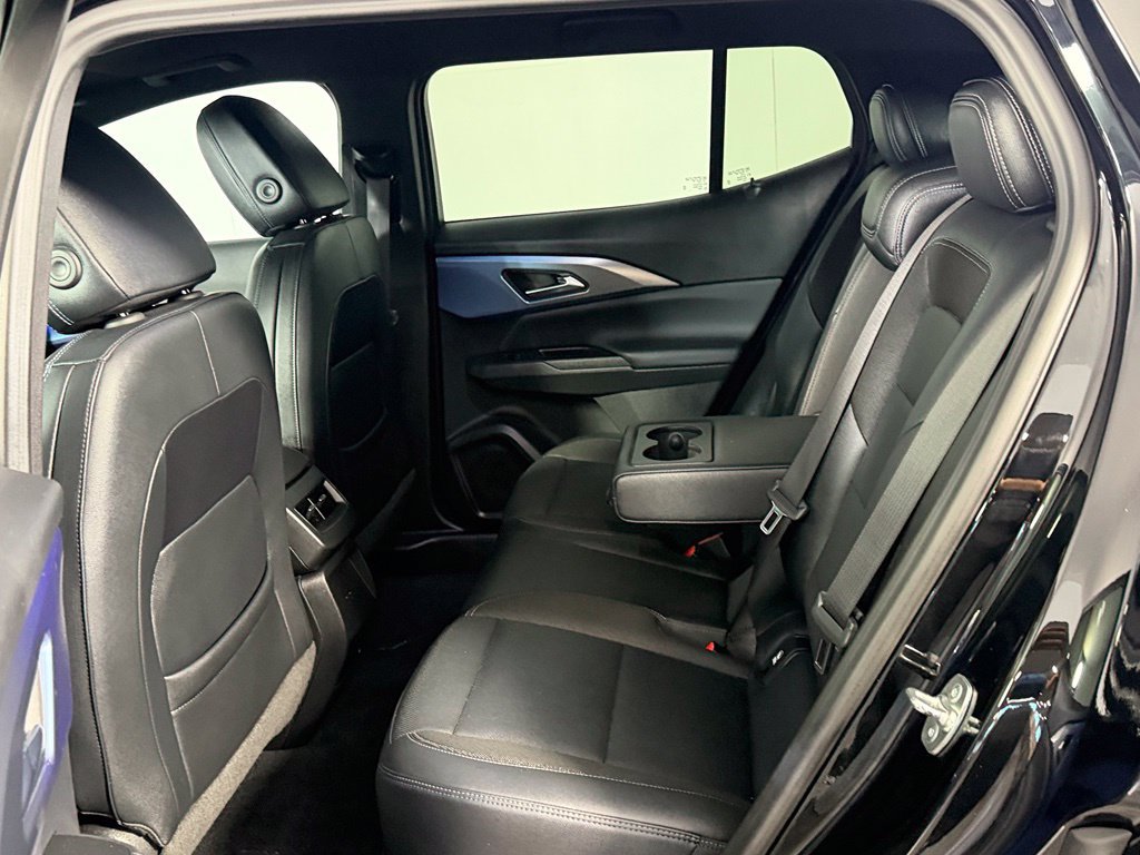 Used 2024 Chevrolet Equinox EV LT FWD image 17