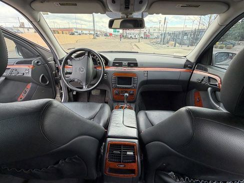 Used 2006 Mercedes-Benz S 430 4MATIC image 10