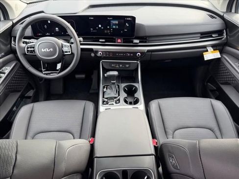 New 2026 Kia Carnival SX Prestige image 17