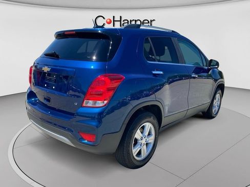 Used 2019 Chevrolet Trax LT w/ LT Convenience Package AWD/4WD image 3