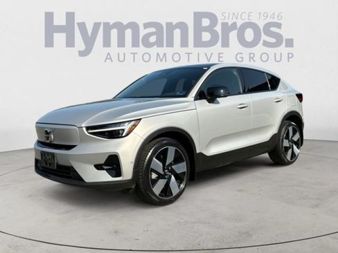 Used 2024 Volvo C40 P8 Recharge Ultimate w/ Protection Package Premier AWD/4WD image 7