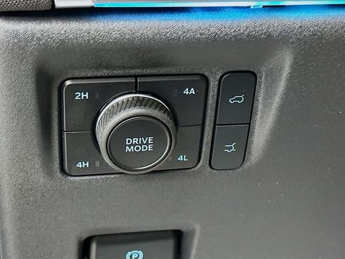 New 2026 Ford Expedition Platinum AWD/4WD image 14