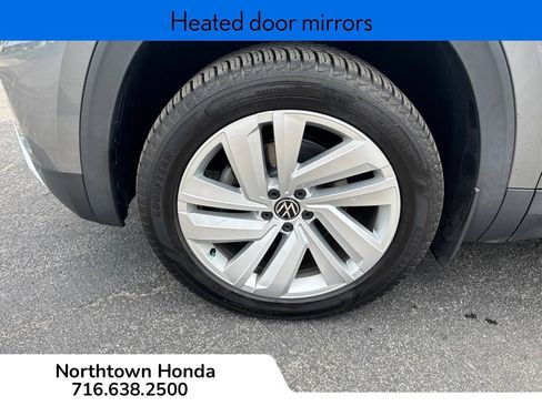 Used 2020 Volkswagen Atlas Cross Sport SE w/ Panoramic Sunroof Package AWD/4WD image 11