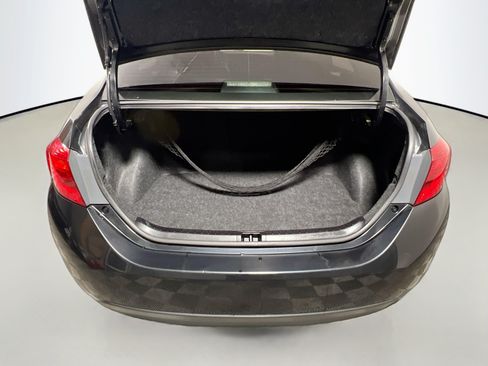 Used 2019 Toyota Corolla SE w/ SE Premium Package FWD image 33