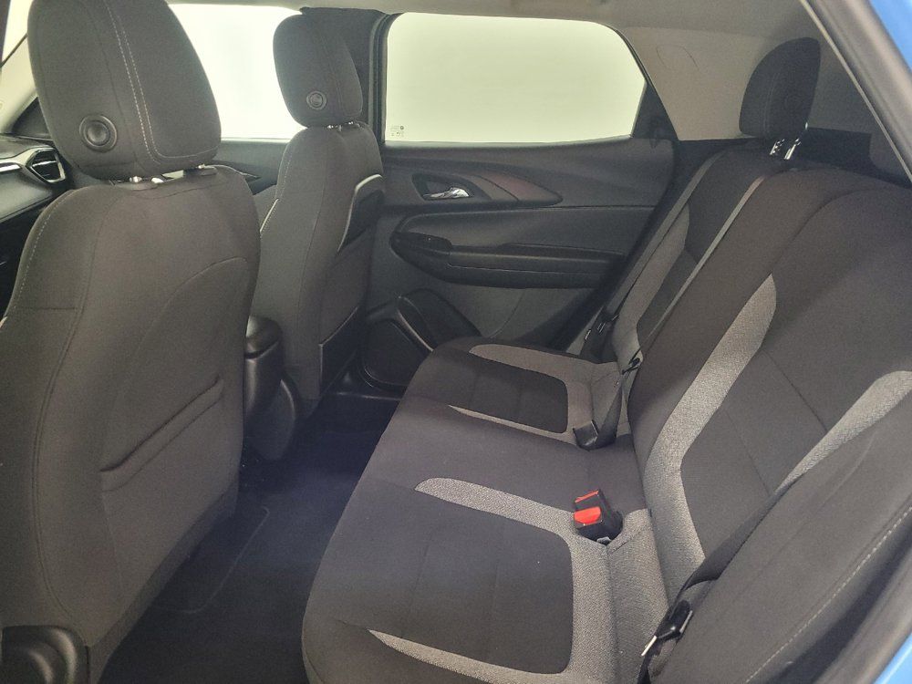 Used 2024 Chevrolet TrailBlazer LT w/ LT Cold Weather Package FWD image 18