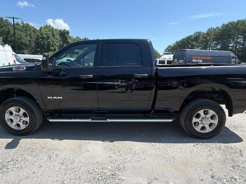 Used 2025 RAM 2500 Big Horn AWD/4WD image 11