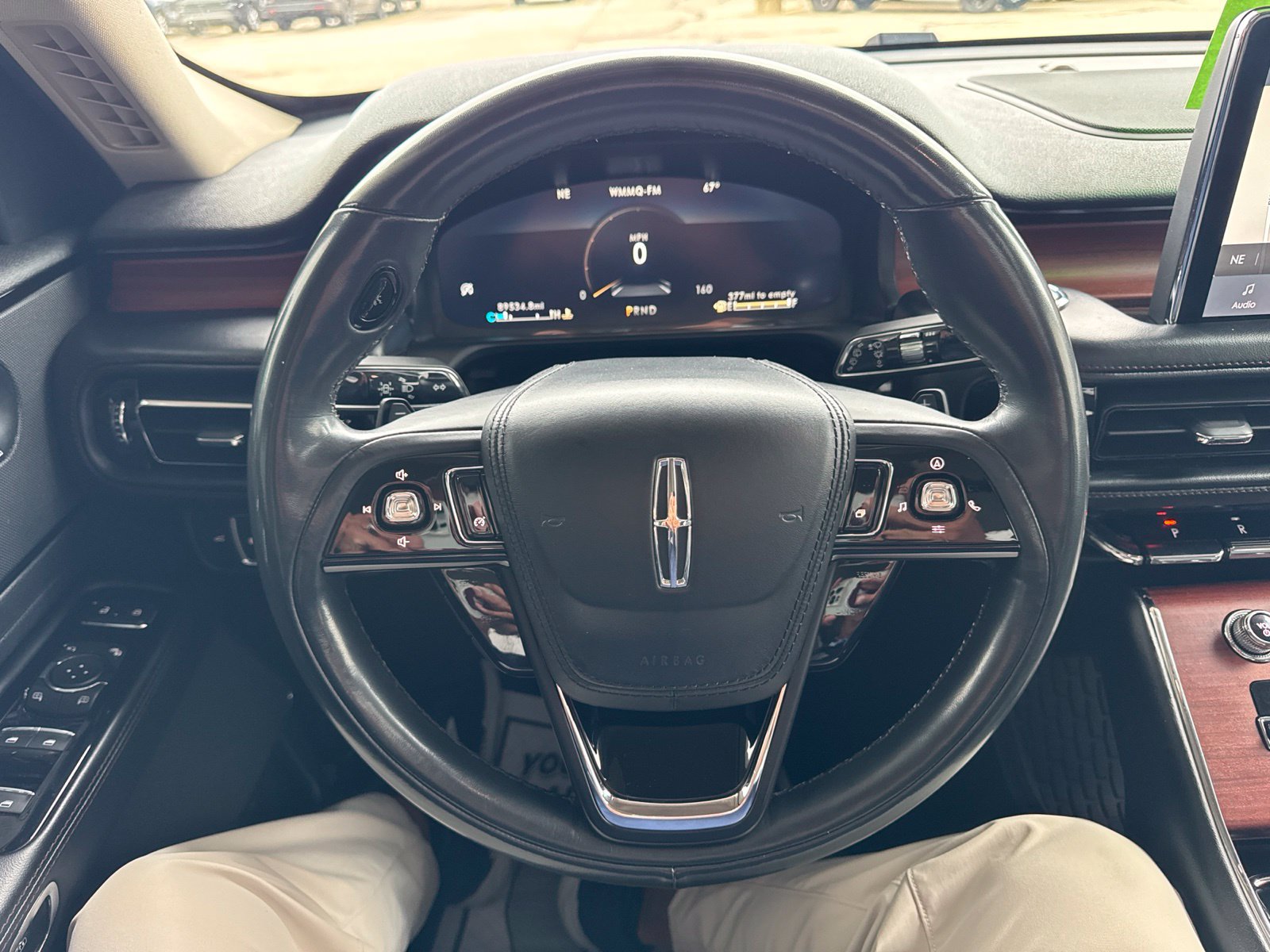 Used 2021 Lincoln Aviator Reserve AWD/4WD image 24