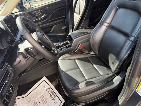 Used 2024 Lincoln Corsair AWD image 21