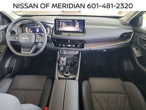 New 2026 Nissan Rogue Platinum AWD/4WD image 14