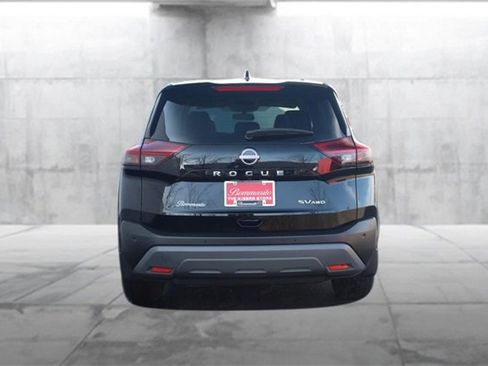 Certified 2023 Nissan Rogue SV image 6
