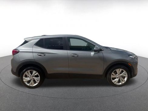 Used 2025 Buick Encore GX Preferred FWD image 16