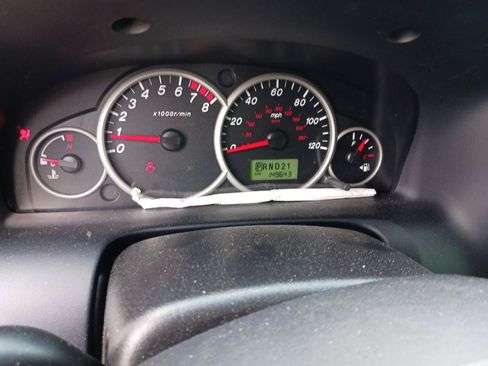 Used 2005 MAZDA Tribute s w/ Package 1 FWD image 5