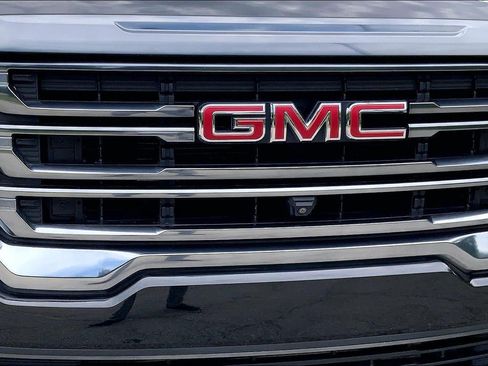 Used 2023 GMC Acadia AT4 w/ Technology Package AWD/4WD image 30
