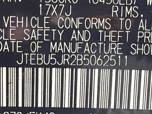 Used 2011 Toyota 4Runner SR5 w/ Convenience Pkg image 31