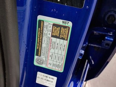 Used 2025 Hyundai Elantra SEL image 36