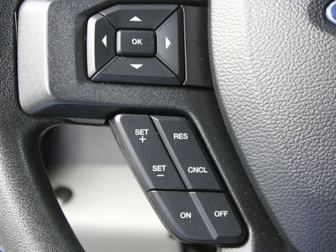 Used 2017 Ford F250 XLT AWD/4WD image 46