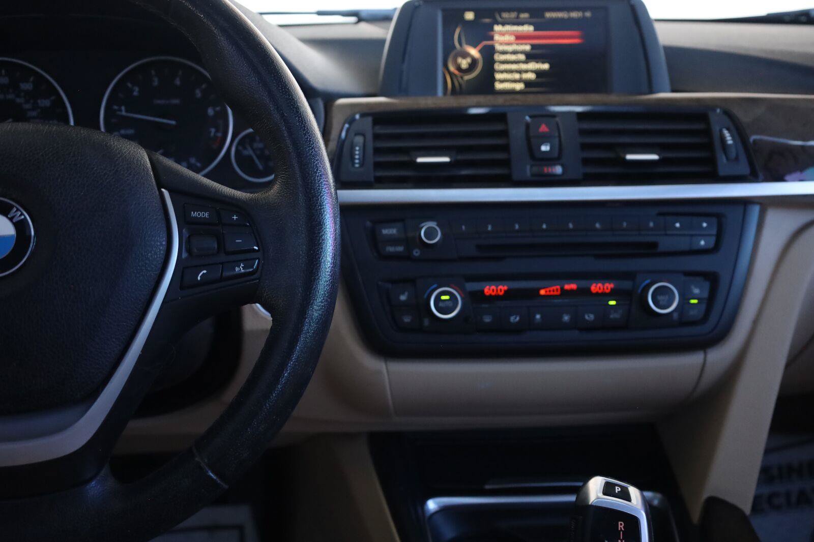 Used 2015 BMW 328i Sedan RWD image 32